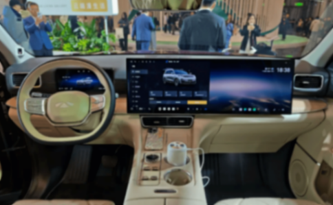 奇瑞風(fēng)云T11正式上市!17.99萬起的大六座SUV,這配置真的殺瘋了