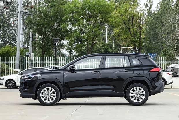 新款卡羅拉銳放9.68萬(wàn)元起售 內(nèi)外煥新登場(chǎng)