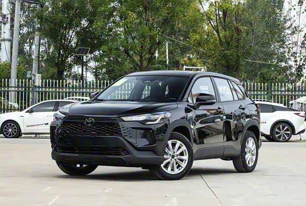 新款卡羅拉銳放9.68萬(wàn)元起售 內(nèi)外煥新登場(chǎng)