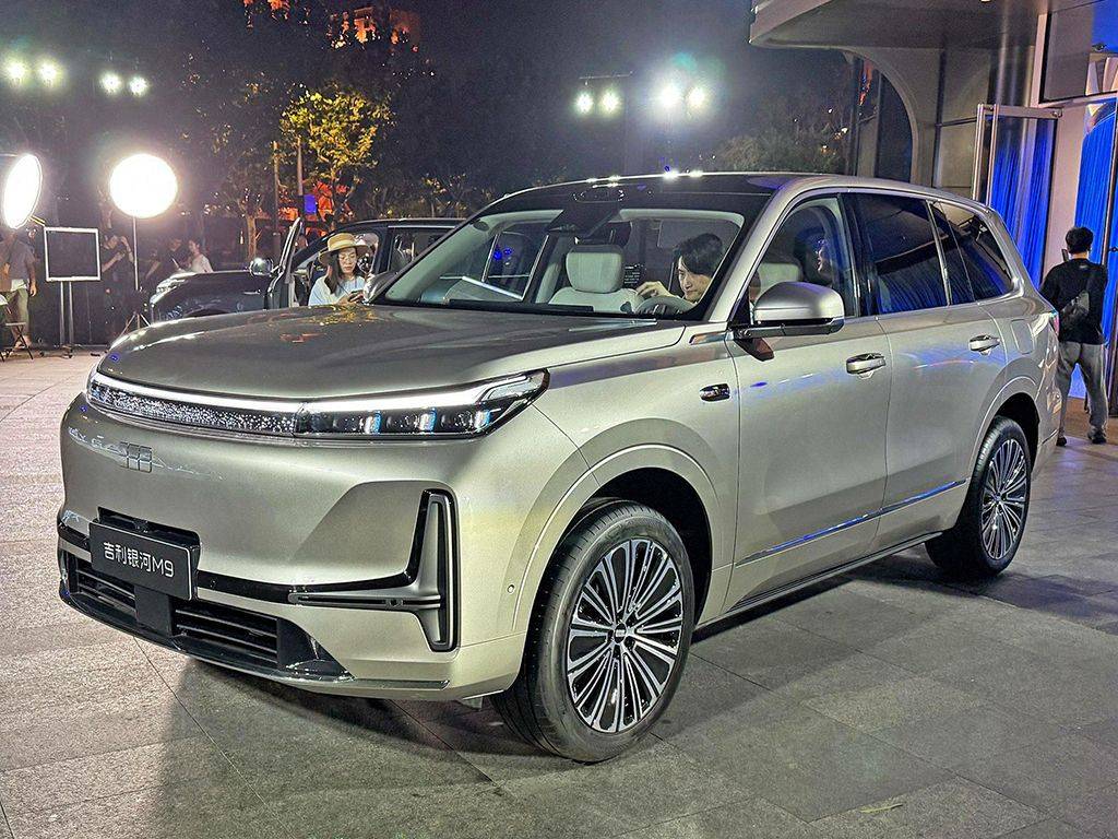 限時置換價17.99萬起,將風云T11與銀河M9對比完,我好像悟了