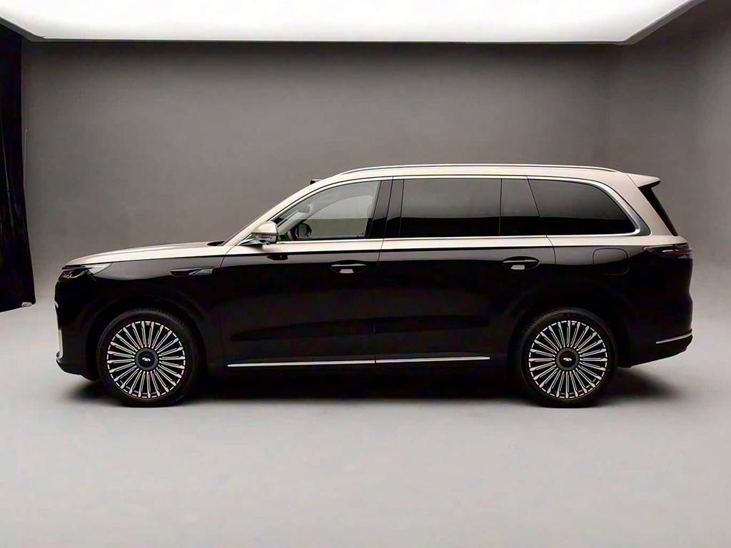 限時置換價17.99萬起,將風云T11與銀河M9對比完,我好像悟了