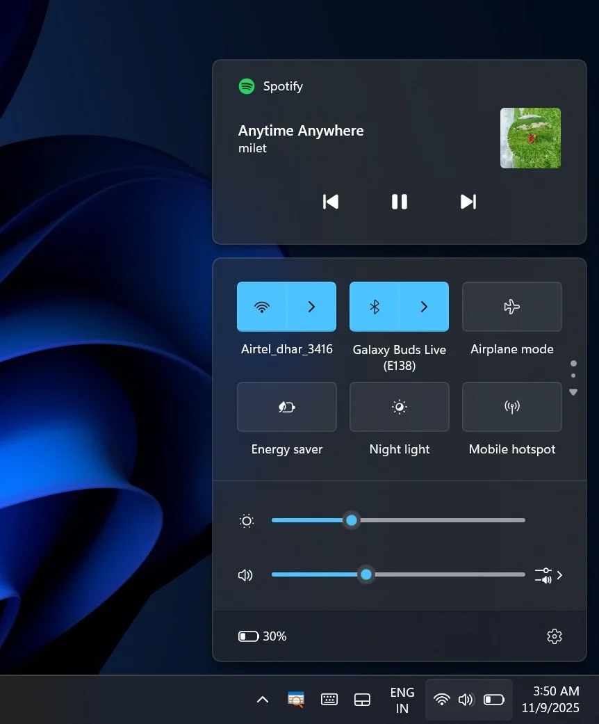 耗時1.5年開發,微軟Win11電池圖標現已支持紅綠橙三色狀態顯示 Windows 11 battery icon now longer