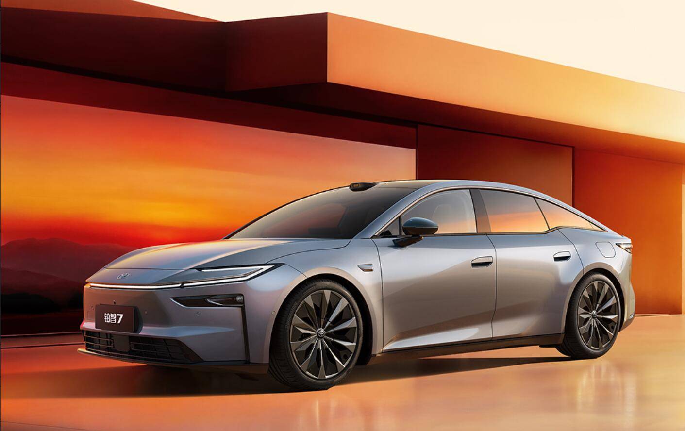 喜歡轎車的等等 廣州車展5款新車來襲 全新一代雷克薩斯ES領(lǐng)銜