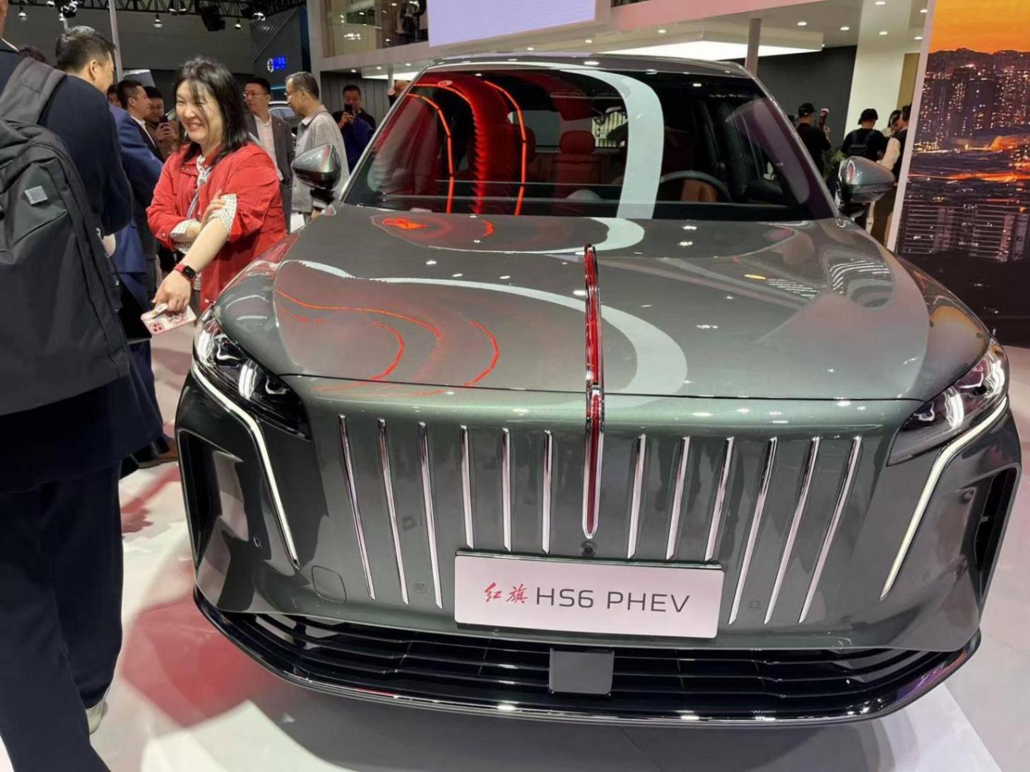 紅旗三大子品牌首秀廣州車展,HS6 PHEV預售17.88萬起