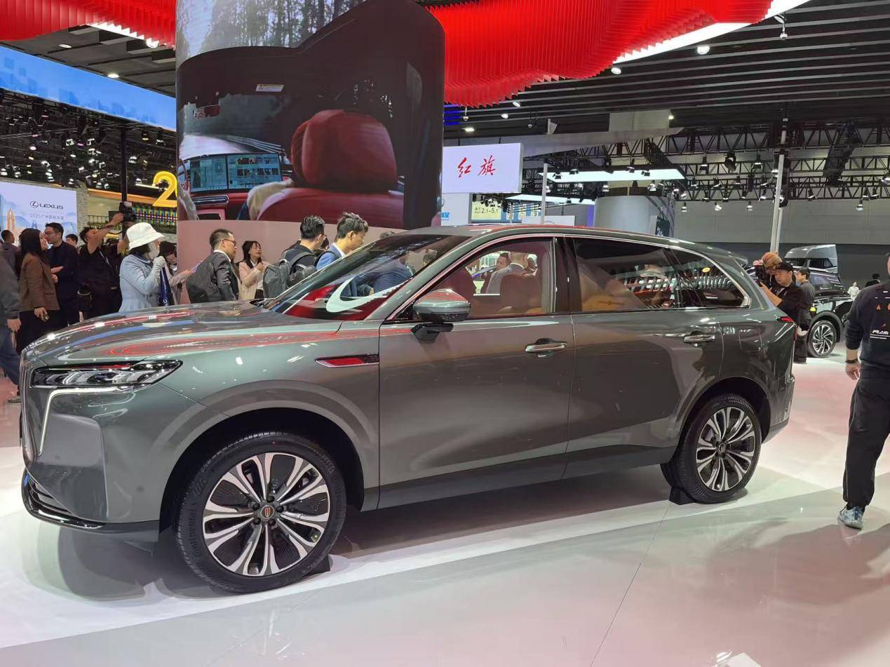 紅旗三大子品牌首秀廣州車展,HS6 PHEV預售17.88萬起