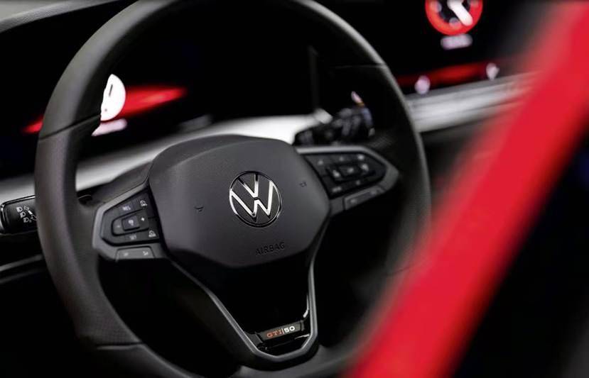 燃油版高爾夫GTI絕版了,純電版你會買嗎?