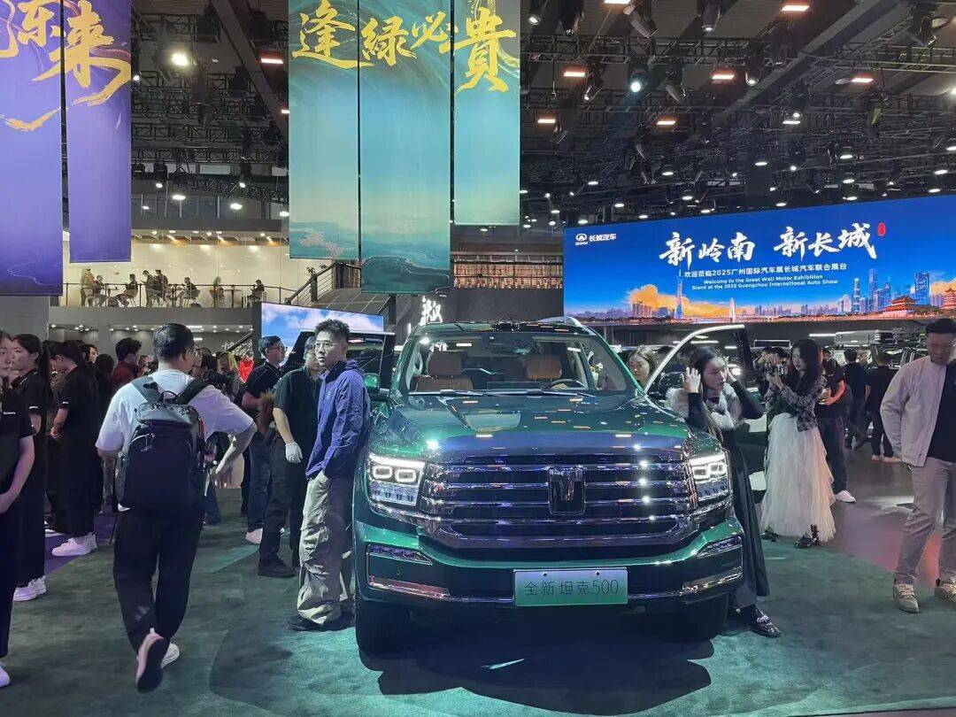 特斯拉也扛不住了?多家車企放大招:穩(wěn)市成主旋律