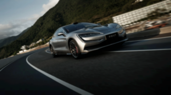 仰望三年破局:中國豪華車的“反內卷”突圍戰