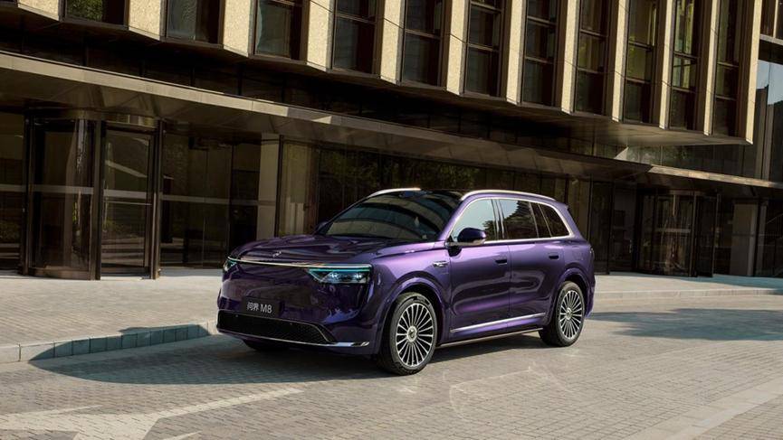 問界2025交付破42萬輛,單月超5.7萬輛,新豪華路線跑出中國速度